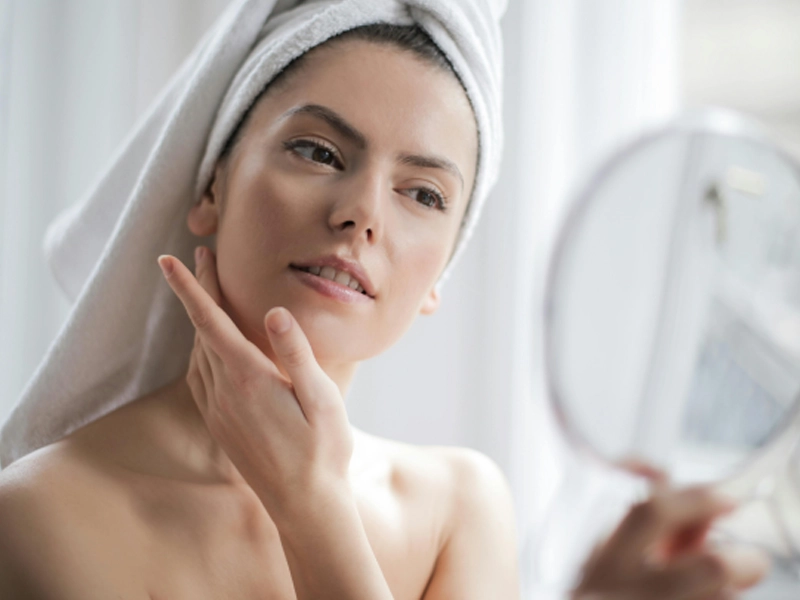 شستشوی صورت بعد از اندولیفت